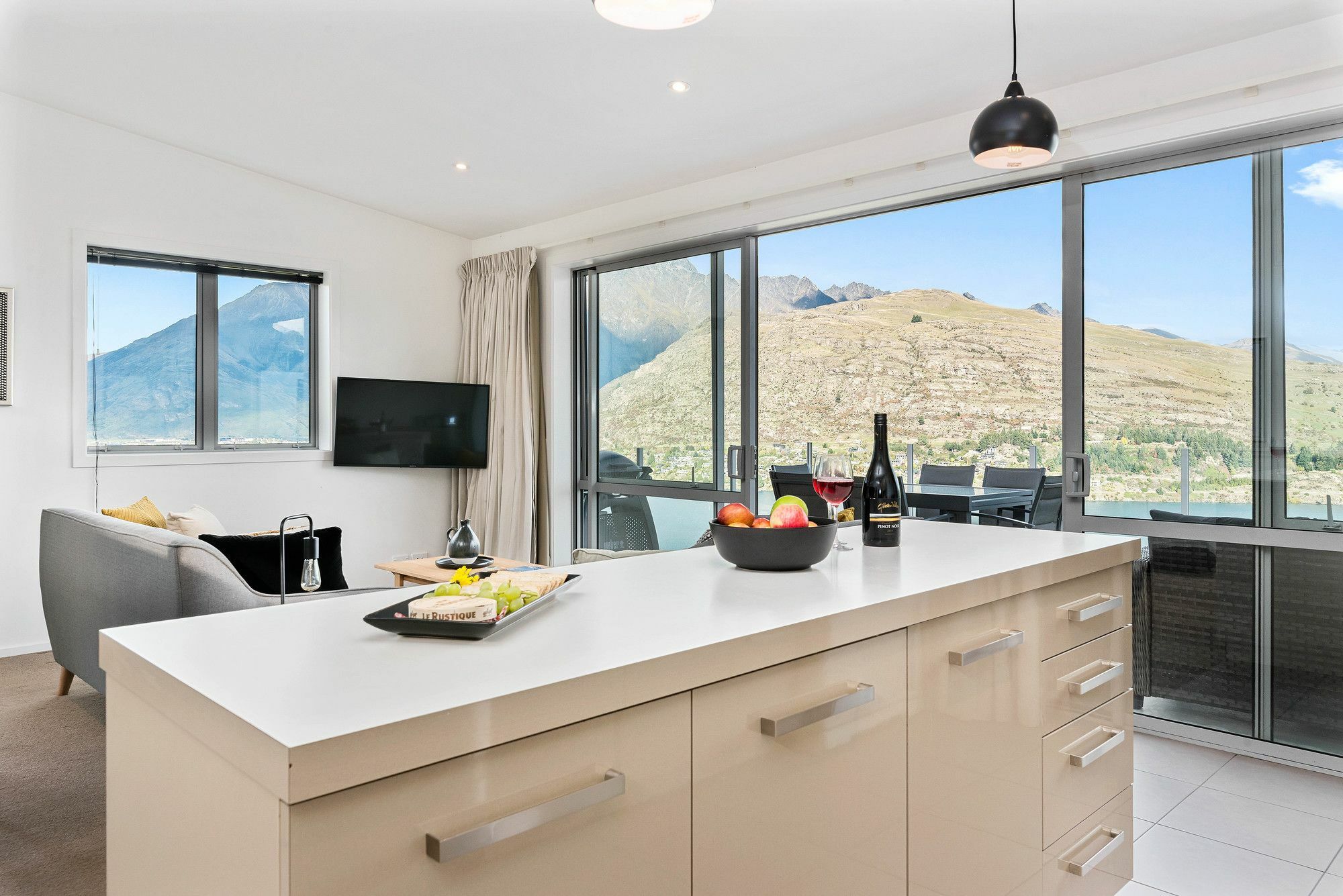 Contemporary Hilltop Abode Queenstown Ngoại thất bức ảnh